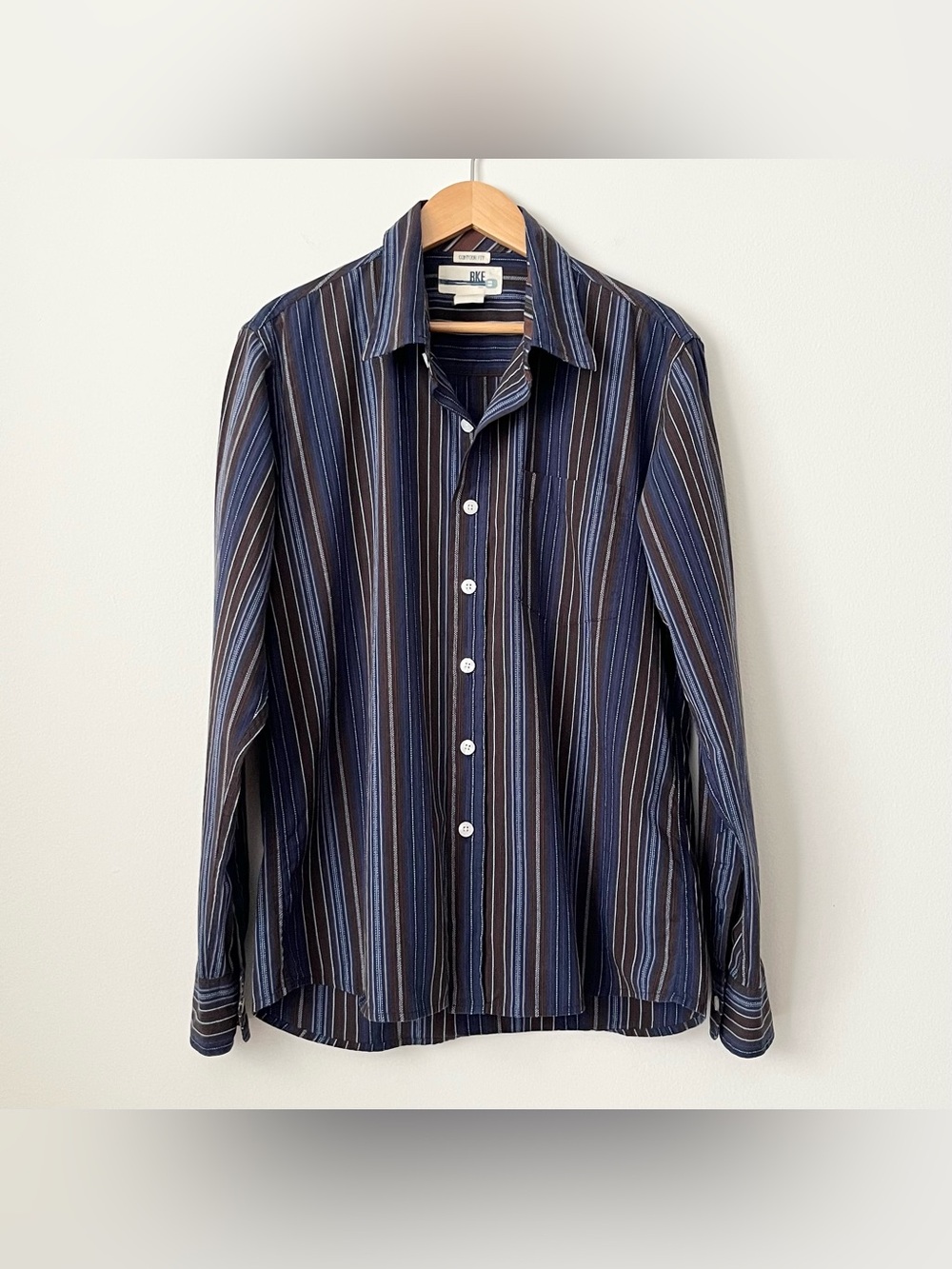 BKE Men's Blue Brown Button Down Shirt Contour Fit Size S Woven Textured Stripes
